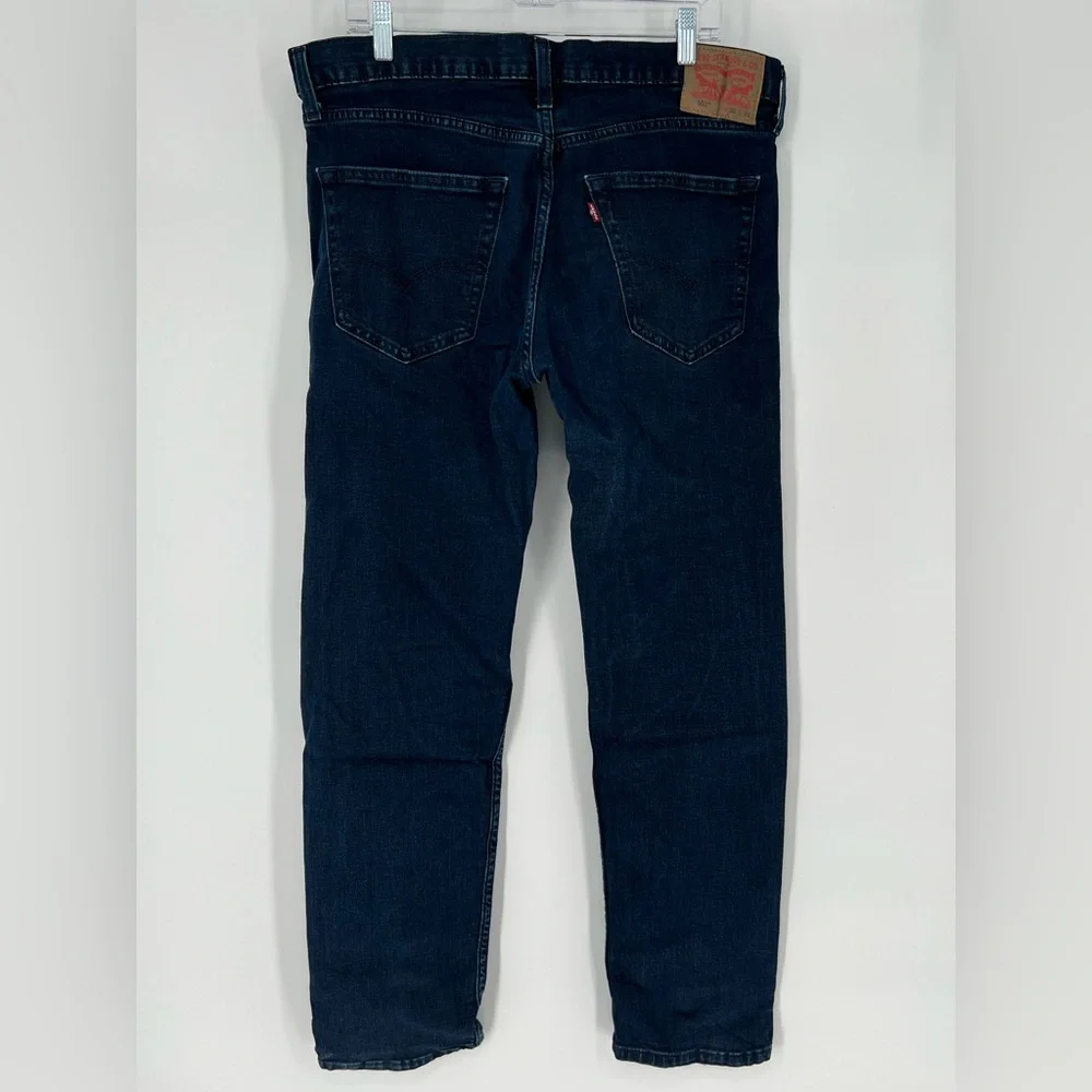 LEVI 502 TAPER FIT SOFT JEANS WITH STRETCH SO MOVES WITH YOU ABD LOOKS‎ GREAT